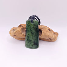 Load image into Gallery viewer, Wide Toki Pendant