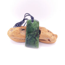 Load image into Gallery viewer, Wide Toki Pendant