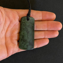 Load image into Gallery viewer, Wide Toki Pendant