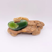 Load image into Gallery viewer, Ridge bound Putiputi Breastplate