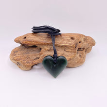 Load image into Gallery viewer, Kawakawa Heart Pendant