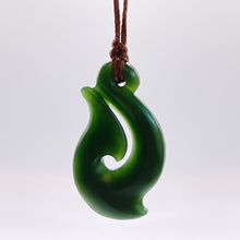Load image into Gallery viewer, Kawakawa Hei Matau Pendant