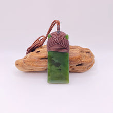 Load image into Gallery viewer, Kawakawa Cross-bound Toki Pendant