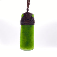 Load image into Gallery viewer, Kahurangi Cross-bound Toki Pendant