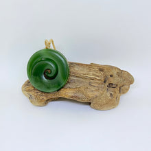 Load image into Gallery viewer, Kahurangi Koru Pendant
