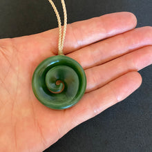 Load image into Gallery viewer, Kahurangi Koru Pendant
