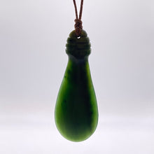Load image into Gallery viewer, Pounamu Mere Pendant
