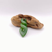Load image into Gallery viewer, Kahurangi Double Pikorua / Twist Pendant