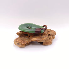 Load image into Gallery viewer, Kahurangi Snood Bound Hei Matau Pendant