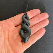 Load image into Gallery viewer, Dark Pounamu Double Pikorua Twist Pendant