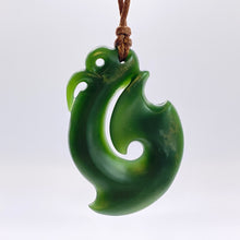 Load image into Gallery viewer, Putiputi Manaia Pendant