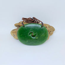 Load image into Gallery viewer, Horizontal Double Spiral Koru Pendant