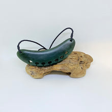 Load image into Gallery viewer, Pounamu Breastplate