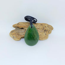 Load image into Gallery viewer, Medium Kawakawa Roimata Drop Pendant