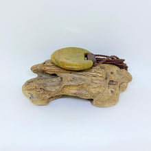 Load image into Gallery viewer, Ridge bound Marsden Flower Jade Porohita Pendant