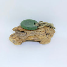 Load image into Gallery viewer, Ridge Bound Putiputi Porohita Pendant