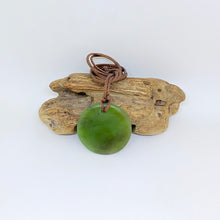 Load image into Gallery viewer, Medium Martyr River Porohita Pendant