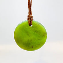 Load image into Gallery viewer, Medium Martyr River Porohita Pendant