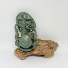 Load image into Gallery viewer, Tangiwai Hei Tiki