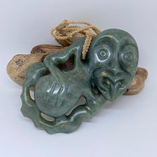 Load image into Gallery viewer, Tangiwai Hei Tiki