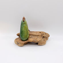 Load image into Gallery viewer, Putiputi - Flower Jade  Roimata Pendant