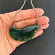 Load image into Gallery viewer, Putiputi - Flower Jade  Breastplate