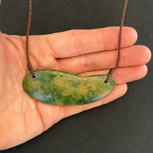 Load image into Gallery viewer, Flower Jade  Breastplate
