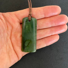 Load image into Gallery viewer, Putiputi Toki Pendant