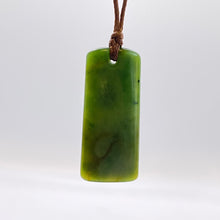 Load image into Gallery viewer, Putiputi Toki Pendant