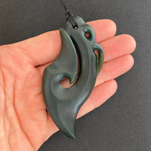 Load image into Gallery viewer, Large Manaia Pendant