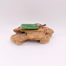Load image into Gallery viewer, Small Toki Pendant