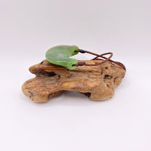 Load image into Gallery viewer, Martyr River Breastplate