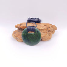Load image into Gallery viewer, Kawakawa Ridge bound Porohita Pendant