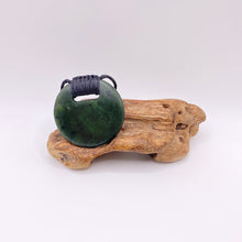 Load image into Gallery viewer, Kawakawa Ridge bound Porohita Pendant