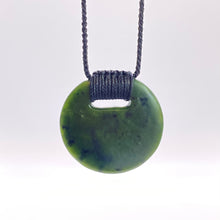 Load image into Gallery viewer, Kawakawa Ridge bound Porohita Pendant