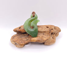 Load image into Gallery viewer, Small Kahurangi Hei Matau, Hook Pendant