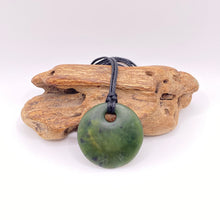 Load image into Gallery viewer, Kawakawa Porohita Pendant