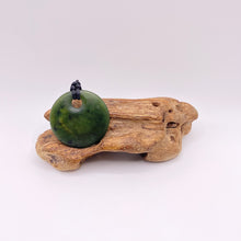 Load image into Gallery viewer, Kawakawa Porohita Pendant
