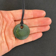 Load image into Gallery viewer, Kawakawa Porohita Pendant