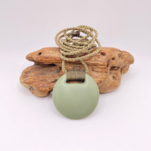 Load image into Gallery viewer, Kokopu Ridge-bound Porohita