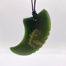 Load image into Gallery viewer, Putiputi Shark Tooth Pounamu Pendant