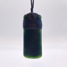 Load image into Gallery viewer, Dark Pounamu Cross-bound Toki Pendant