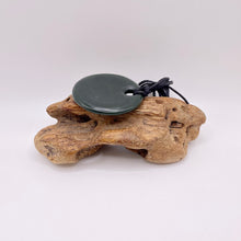 Load image into Gallery viewer, Large Kawakawa Porohita Disc Pendant