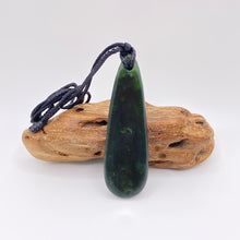 Load image into Gallery viewer, Dark Roimata Drop Pendant