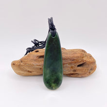 Load image into Gallery viewer, Dark Marsden Flower Jade Roimata Drop Pendant