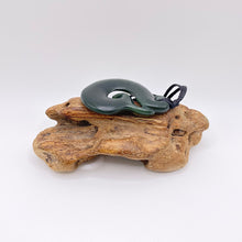 Load image into Gallery viewer, Whale Tail Hei Matau / Hook Pendant