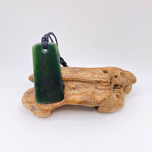 Load image into Gallery viewer, Rimu Toki Pendant