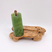 Load image into Gallery viewer, Large Kahurangi Toki Pendant