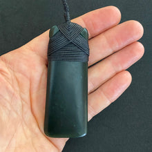 Load image into Gallery viewer, Large Cross-bound Toki Pendant