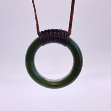 Load image into Gallery viewer, Pounamu Circle Pendant